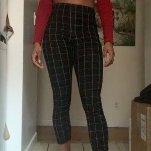 I’m selling forever 21 stretchy dress pants